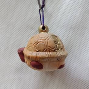 Japanese turtle ceramics.