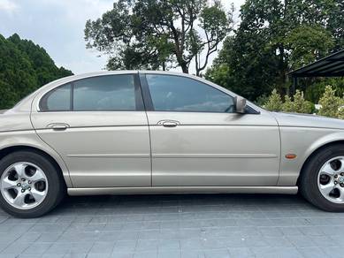 Jaguar S-Type LUXURY in Alam Impian, SGR
