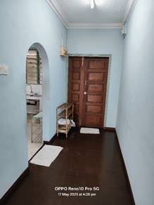 Apartment For Rent in Kompleks Kampung Tiong