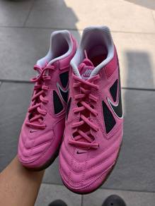 Nike Gato