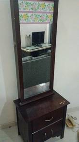 make up or dressing table