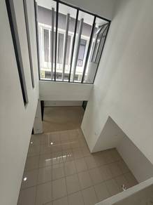 Semi-Detached House For Sale in Ulu Tiram,JHR