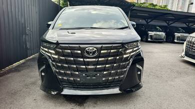 Toyota Alphard Z in Ampang Hilir, KUL