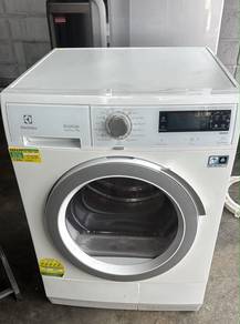 Electrolux Delicatecare Heat Pump Dryer 9kg