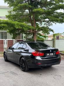 BMW 320i 20i SPORTS (CKD) in Kota Bharu, KTN