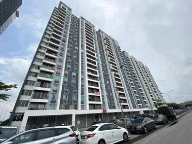 Service Residence For Sale in Sentrovue