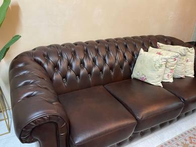 Sofa Chesterfield Untuk Dijual