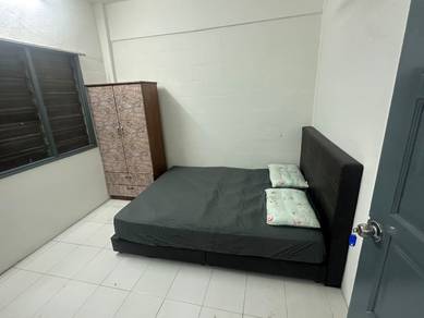 Room in Petaling Jaya, SGR