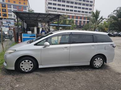 Toyota Wish X in City Centre, KUL
