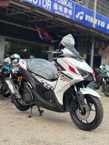 WMOTO GRIFFIN 205