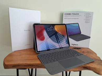 iPad Pro 11" (2020) + Combo Touch