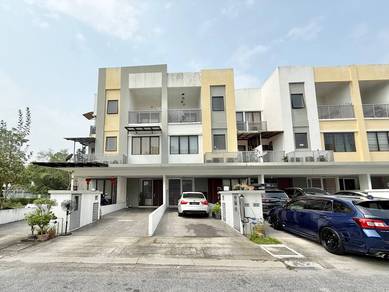 Townhouse For Sale in Puchong,KUL