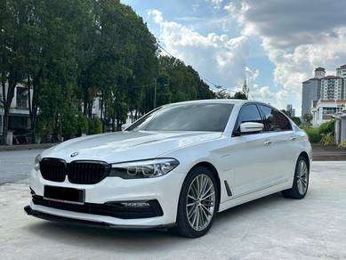BMW 530e 30e SPORT in Ampang Hilir, KUL