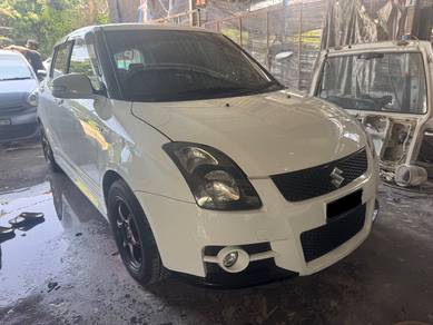Suzuki Swift in Bagan Ajam, PNG