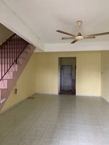1.5-storey Terraced House For Rent in Klang,SGR
