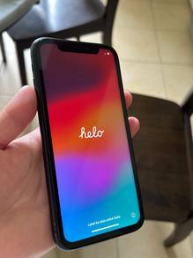 iphone xr black (used)