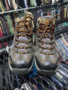 boots hiking BUFFULO murah