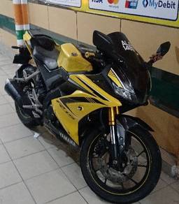 Yamaha R15
