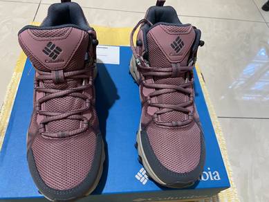 Hiking shoes
