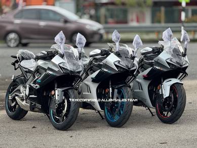 CFMOTO 675SR-R
