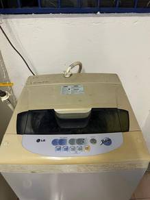 LG Fuzzy Logic 6.5kg Automatic Washing Machine