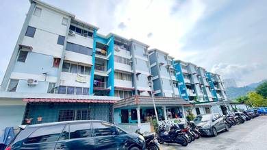 Flat For Sale in Kelumpuk Camar