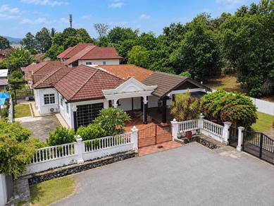 Bungalow House For Sale in Sepang,SGR