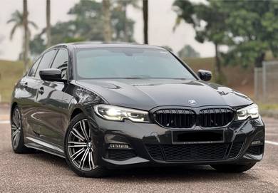 BMW 330i 30i M SPORT in Johor Bahru, JHR