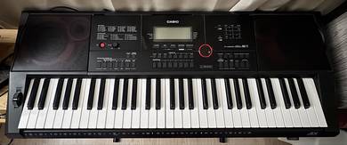 Casio CT-X3000 Keyboard (Excellent Condition) 