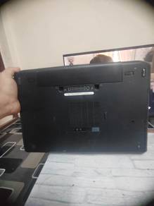Laptop untuk kegunaan pelajar dan kerja pejabat