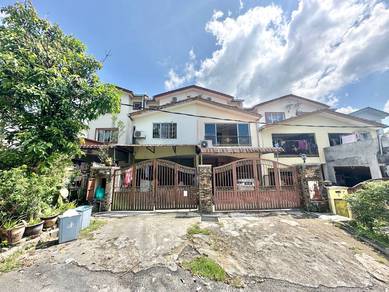 3-storey Terraced House For Sale in Selayang,SGR