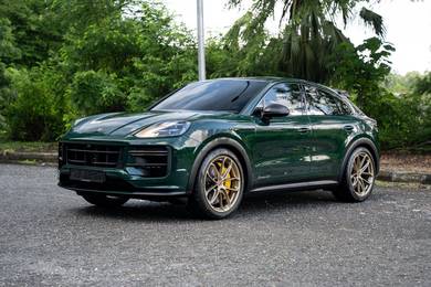 Porsche Cayenne Turbo TURBO GT in Kota Damansara, SGR