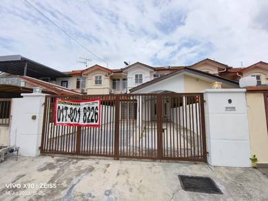 2-storey Terraced House For Sale in Seri Kembangan,SGR
