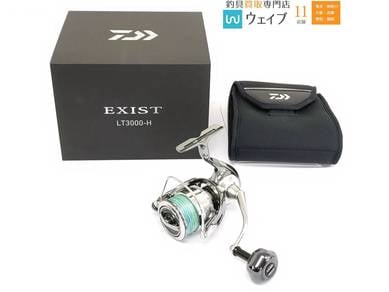 Daiwa 22 Exist LT3000-H with Livre PT35 Black Knob