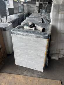 Chest freezer