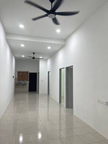 1-storey Terraced House For Sale in Lunas,KDH