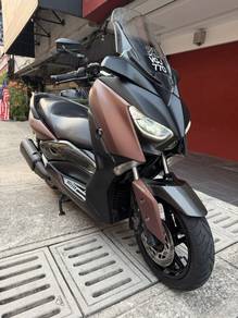 Yamaha XMAX