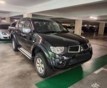 Mitsubishi Triton in Bukit Jalil, KUL