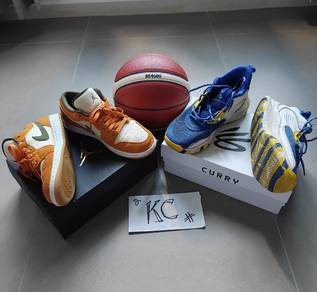 Basketball Shoes Curry & Sneaker Jordan with ball