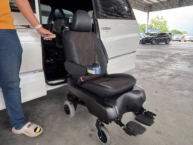 2018 Toyota Estima AERAS PREMIUM EDITION