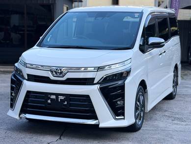 Toyota Voxy ZS KIRAMEKI III in Kota Bharu, KTN