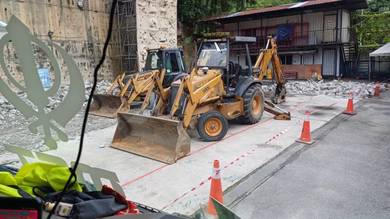 Backhoe rental & Lorry rental
