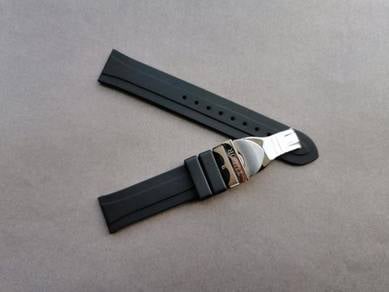 TUDOR 20mm Black Bay 58 Black Rubber Watch Strap