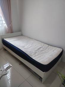 Katil bujang/single bed dan tilam utk dijual