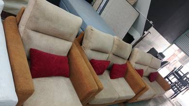 sofa 3+2+1+ 5 small pillow