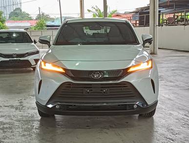 Toyota Harrier LUXURY SE in Johor Bahru, JHR
