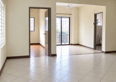 Condominium For Sale in Casa Damansara 2
