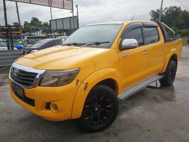 2012 Toyota Hilux G