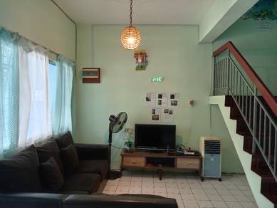2 Tkt Rmh Teres Kepayan, QE Hospital, Airport, KK.