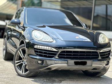 2011 Porsche Cayenne Turbo TURBO